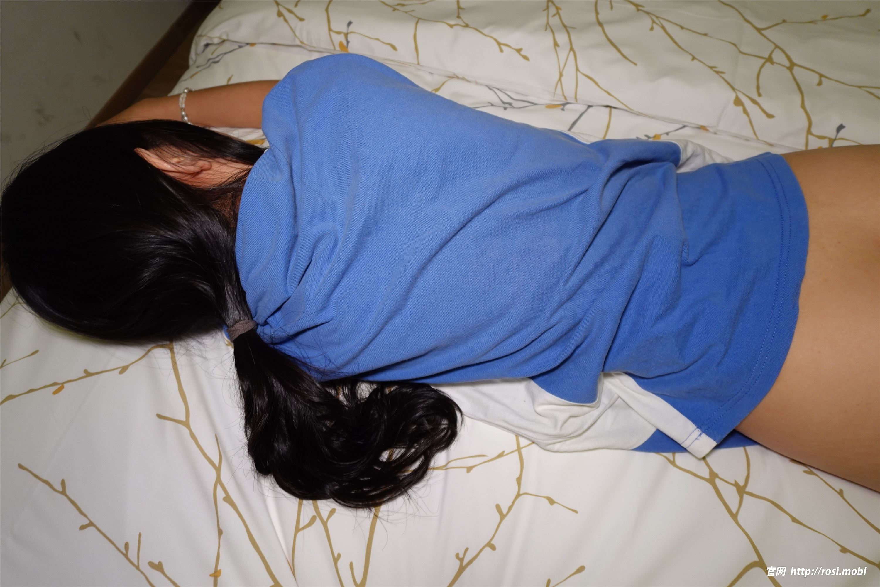 ROSI写真 2025.04.24 NO.4889